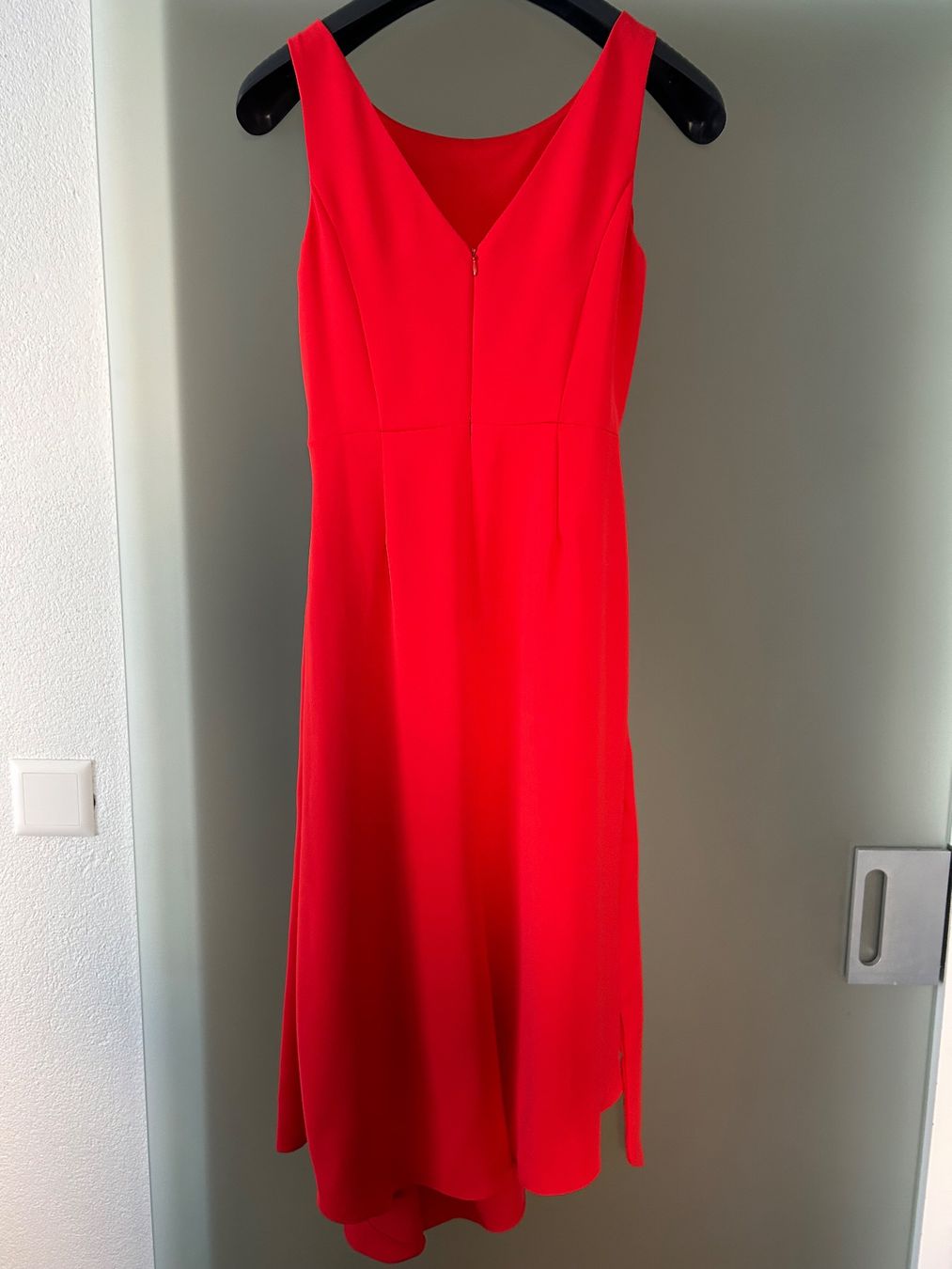 Kleider: Magnifique robe rouge taille 36 – Gebraucht aus Pully von nisola 1