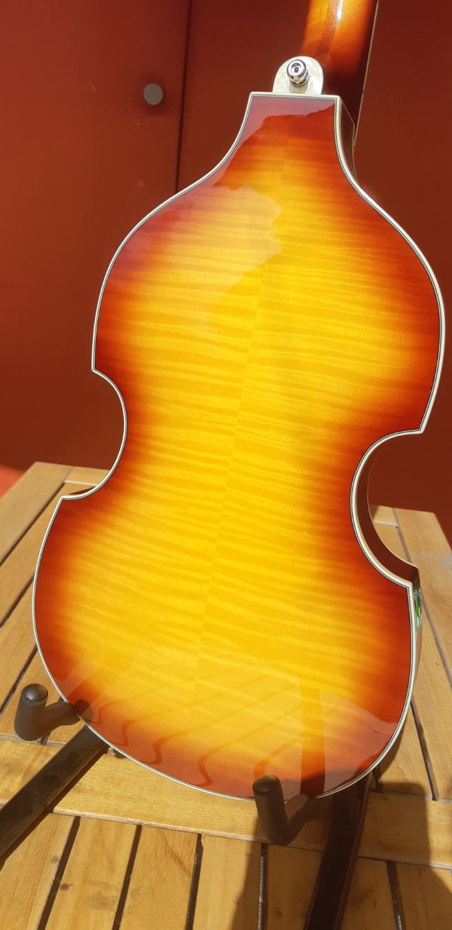 Strumenti musicali: Höfner 500/1 HCT Beatles Bass – Usato da Luzern venduto da pirovino73 4