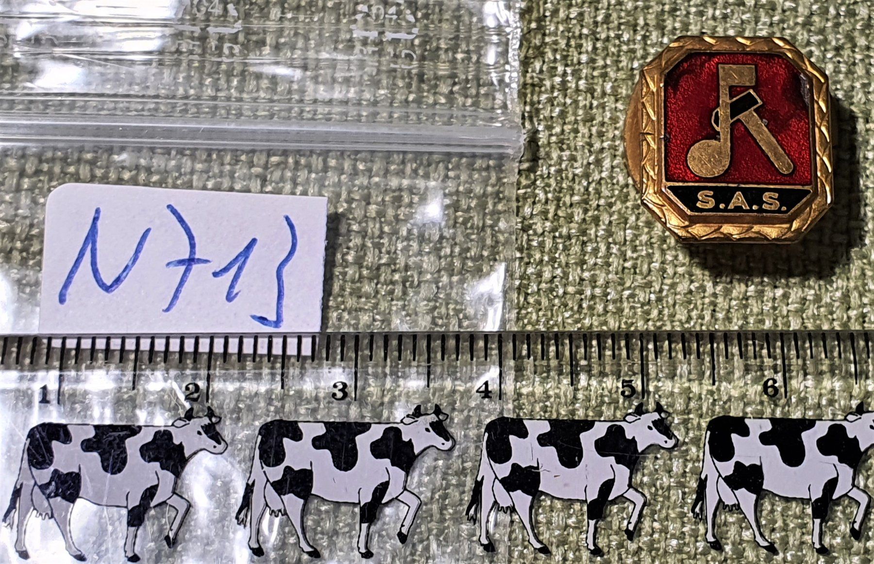 Boutons: N713 - Reversknopf S.A.S. Note & Hammer – D'occasion à Reinach BL par Boston-Verkauf 2