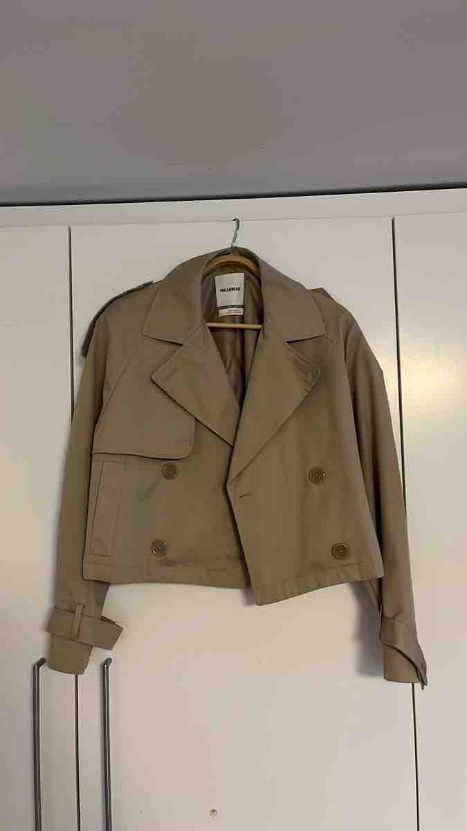 Pull&Bear Giacche: Pull&Bear Cropped Trench Jacket Beige Size S – Nuovo (secondo la descrizione) da Gattikon venduto da hie_v92m