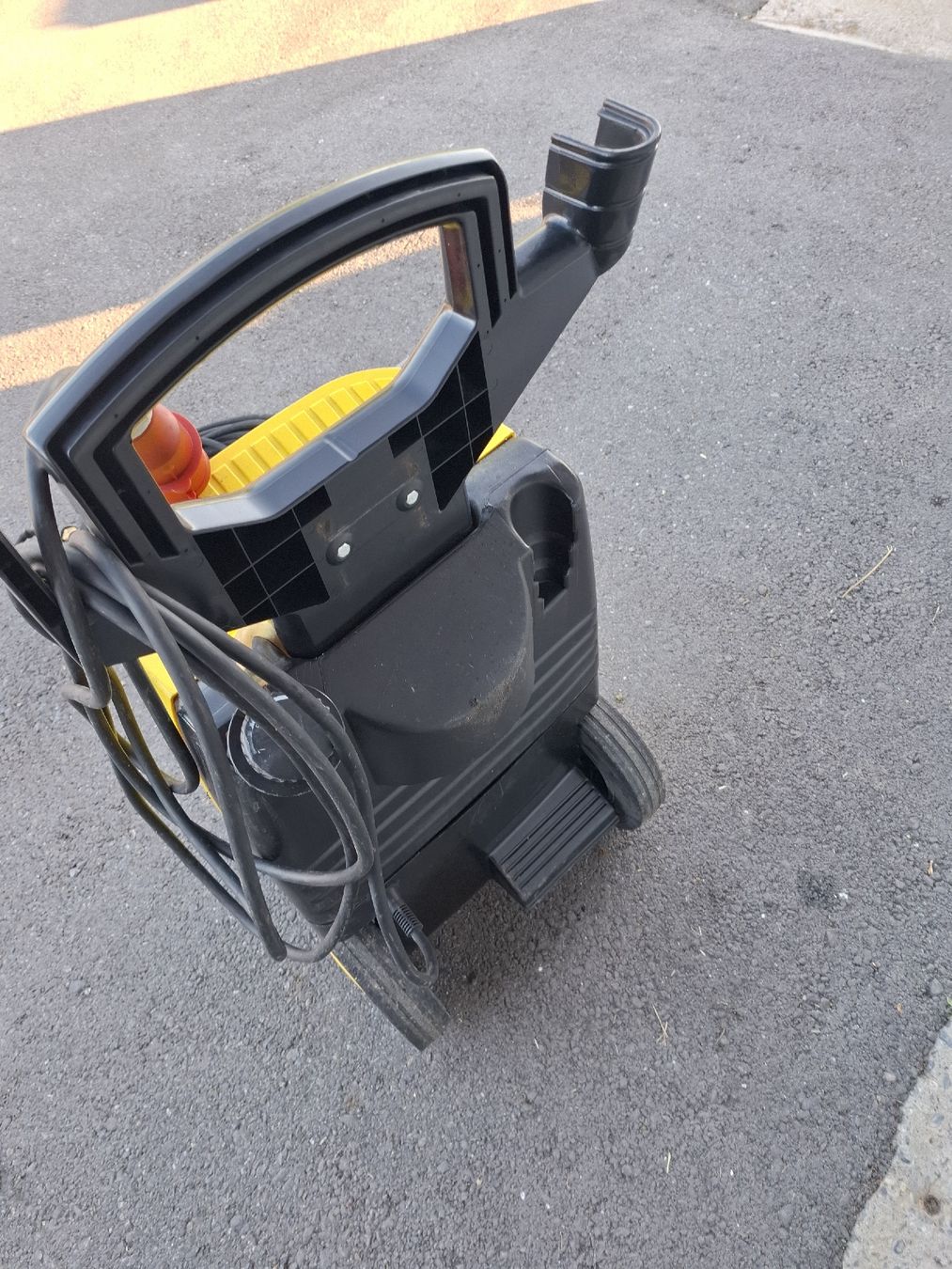Kärcher Nettoyeurs à haute pression: KÄRCHER HD 1090 – D'occasion à Emmenbrücke par dsn15 5