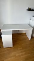 Schreibtisch Ikea Malm 