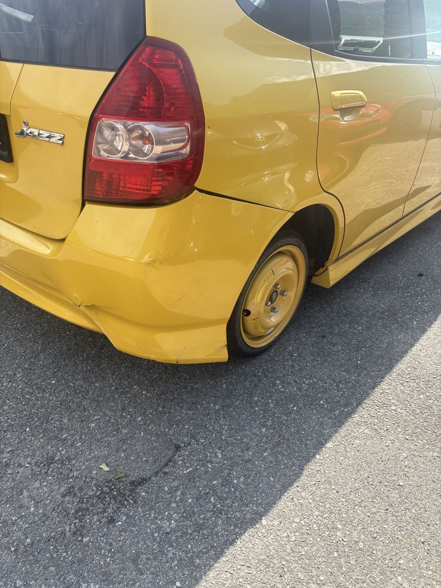 Honda Automobili: Honda Jazz 1.4i – Usato da Vernayaz venduto da jonvs 2