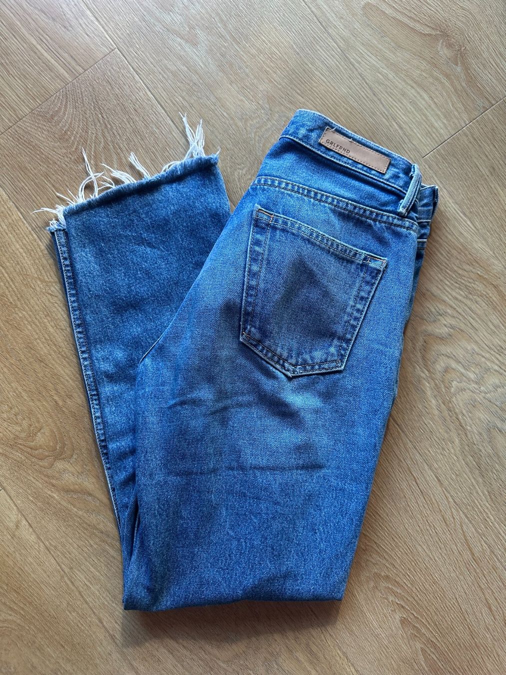 Jeans: GRLFRND jeans – Usato da Zürich venduto da honeybunny91 1