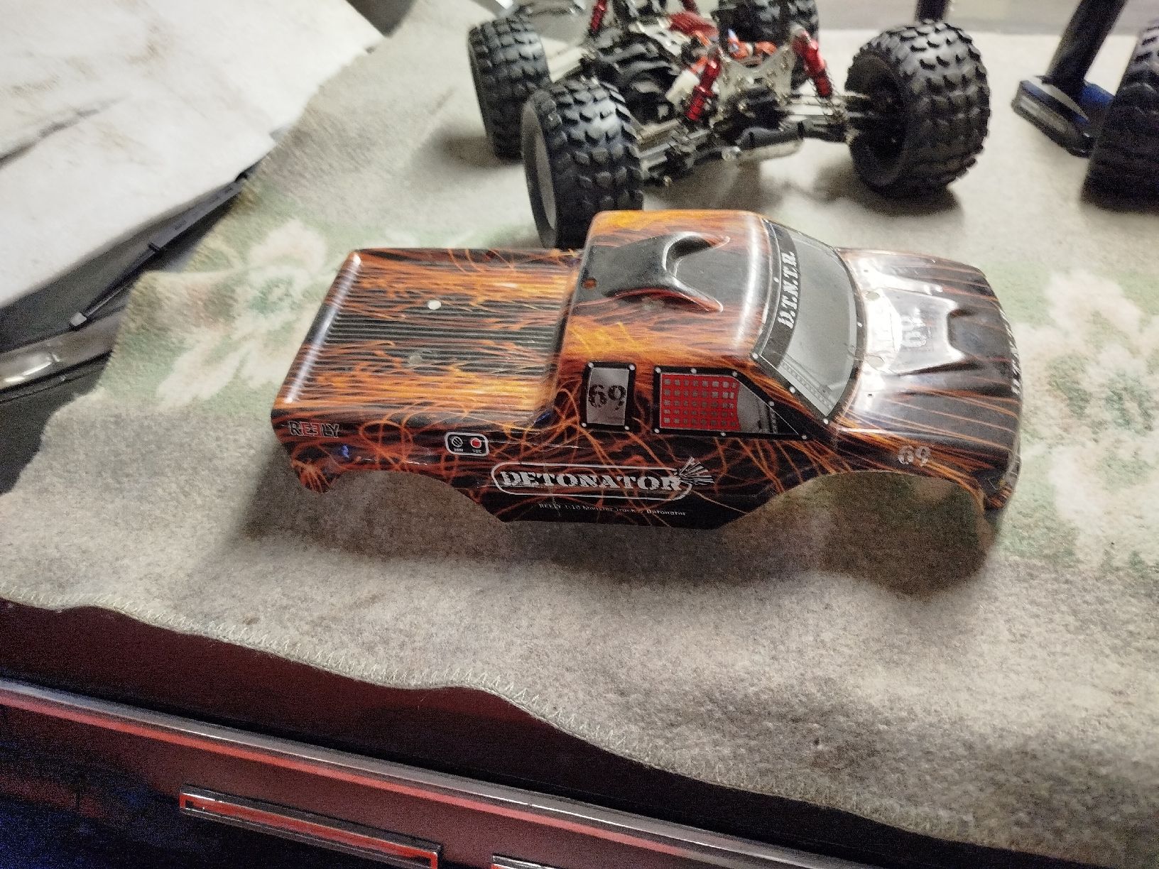 Reely Modellismo RC: Voitures RC 2x Reely Detonator – Usato da Flanthey venduto da berthgte 9