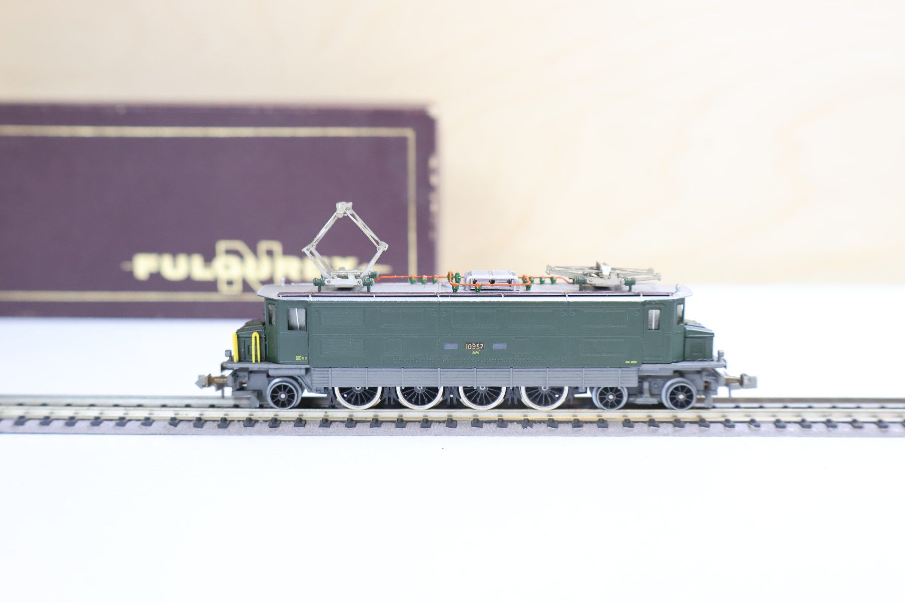 Fulgurex Modellini di ferrovie: Fulgurex SBB Ae 4/7 E-Lok - Spur N Messingmodell – Usato da Winterthur venduto da Monstera 5