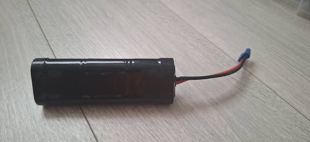 Batterie, Caricabatterie & Alimentatori: Voltz NI-Mh 5000mah 8.4 Volt Power Pack – Usato da Bösingen venduto da Schruppateli 2