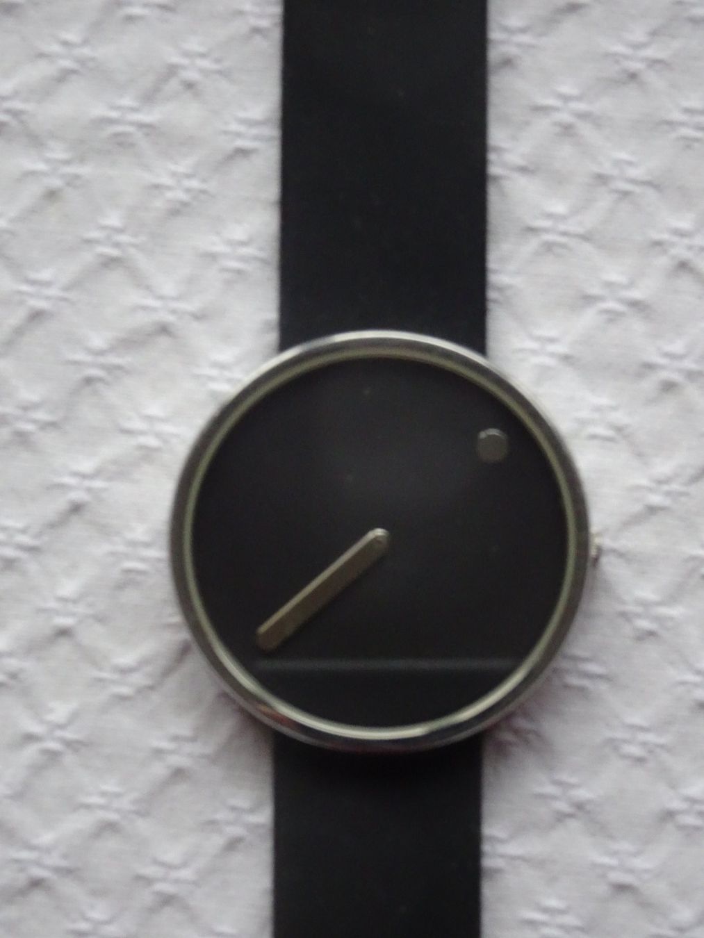 Uhren: Designer-Armbanduhr PICTO – Gebraucht aus männedorf von purzelchen