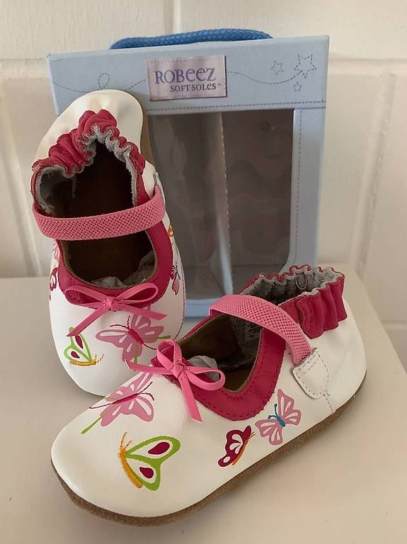 Scarpe per ragazze: Chaussons ROBEEZ NEUFS taille 18-24 mois – Usato da La Tour-de-Peilz venduto da K_L