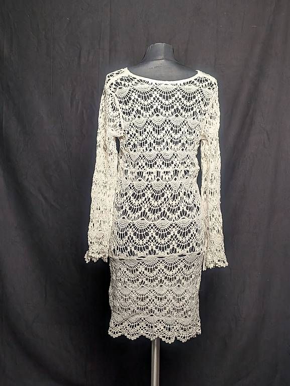 Robes: Cremefarbenes Strickkleid im Boho-Stil Gr.  M/L – D'occasion à Triesenberg par JustAPhotographer 1