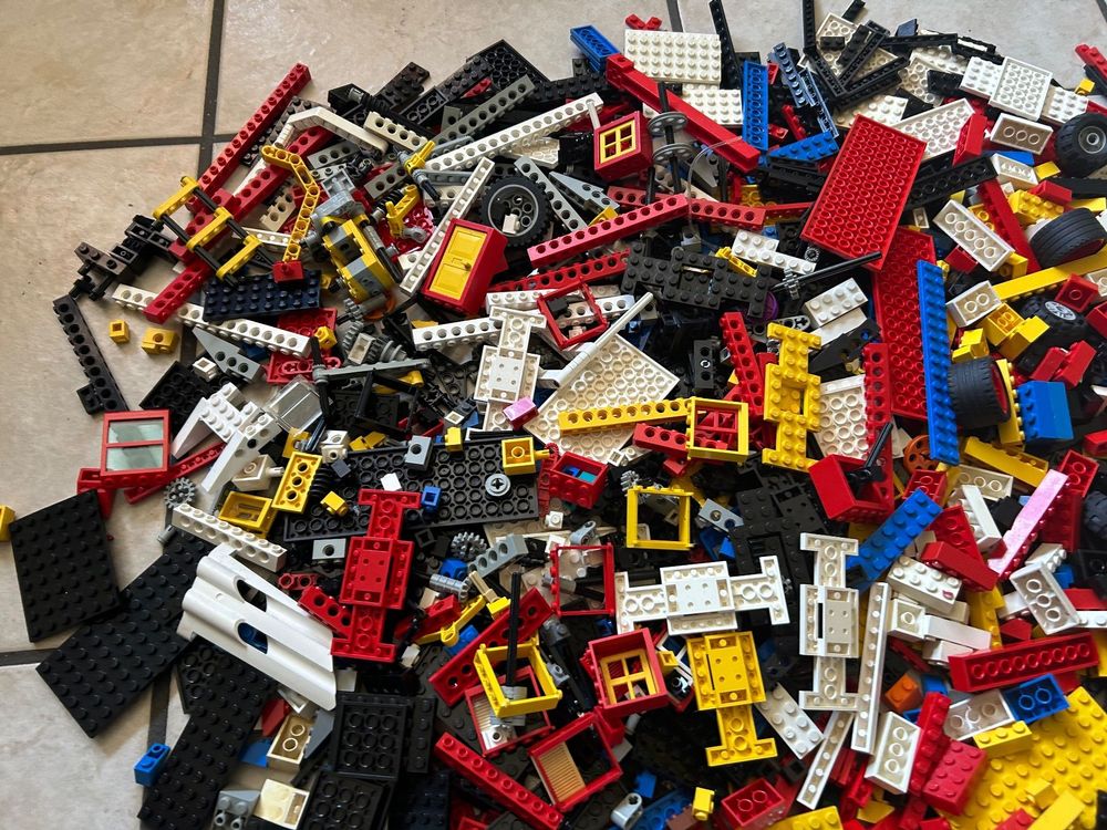 Lego Kit di costruzioni: Lego diverse Steine ca. 3KG – Usato da kleindöttingen venduto da schatzfinder 1