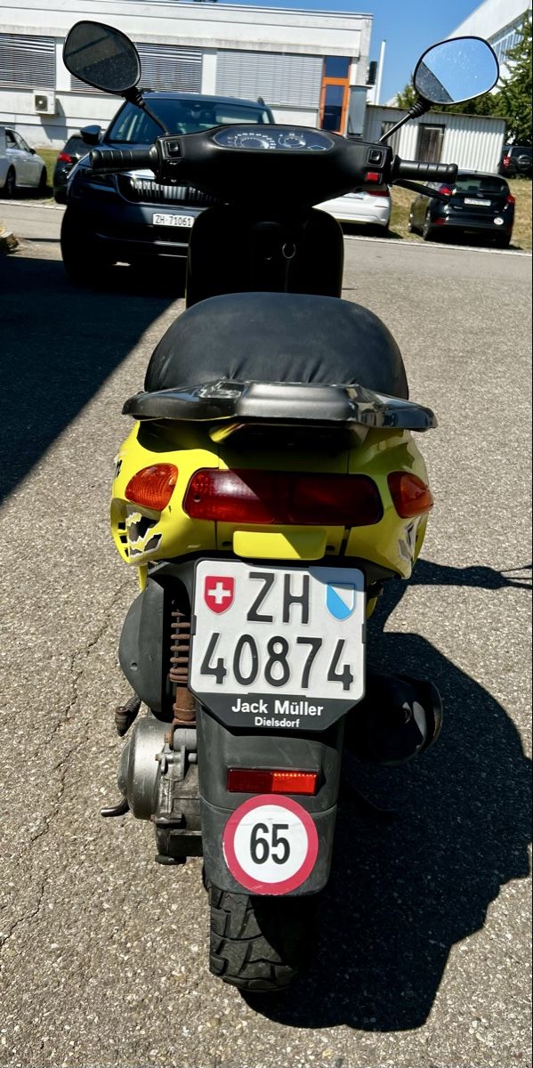 Piaggio Strasse: Roller Piaggio Typhoon 50cc gelb – Defekt aus Zürich von Nopipo 3