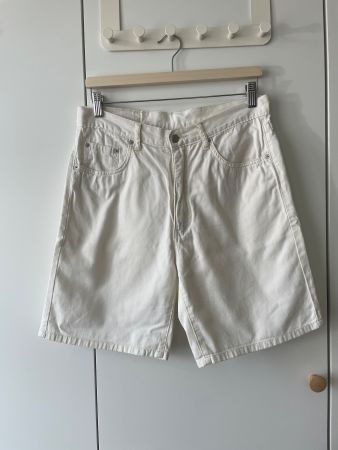 CACTUS Jeans-Bermudas weiss / Denim Shorts Gr. W32/33