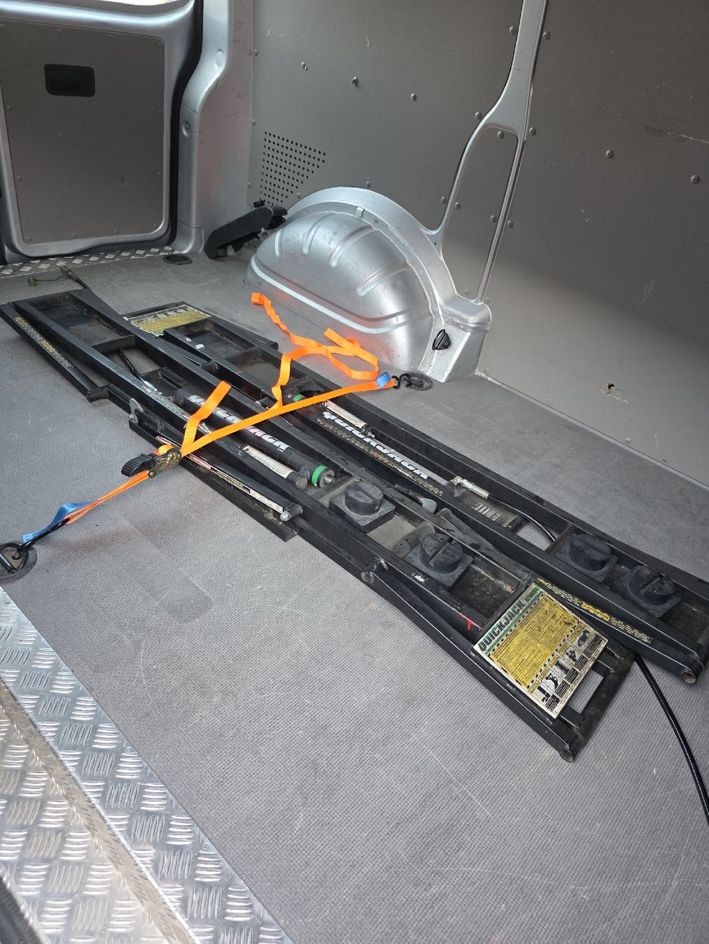 Tous les outils: Quickjack BL-5000SLX – Défectueux à Hermetschwil-Staffeln par Ro.Ton