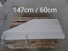 Kopftrennwand "Alu" auf PVC-Trennwand für Pferdeanhänger