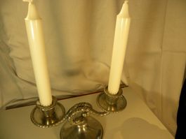 Schöner 2-armiger Kerzenständer aus Feinzinn von Peltro