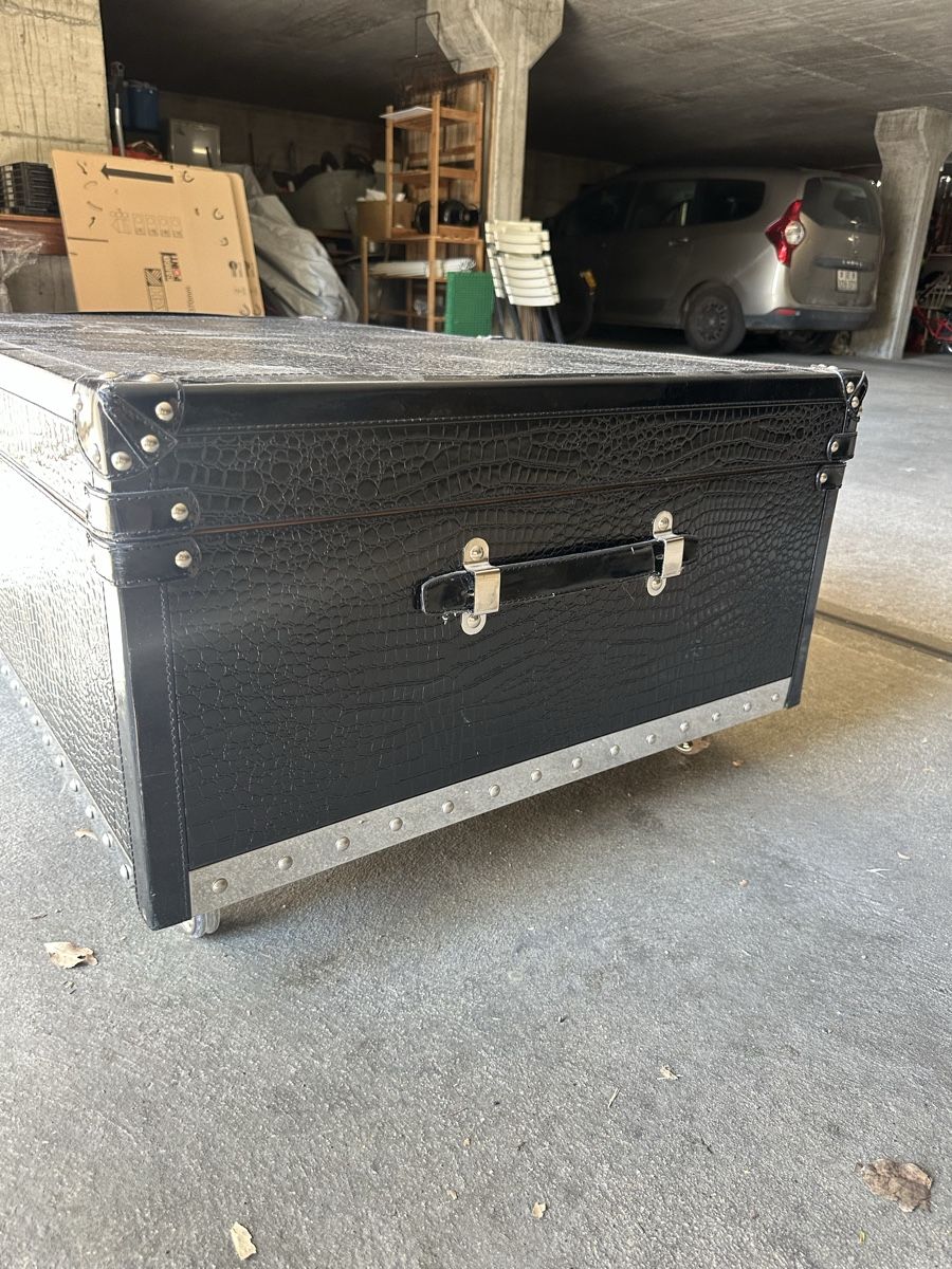 Cassettiere: Furniture set + bar – Usato da Athenaz (Avusy) venduto da fri_2f6q 4