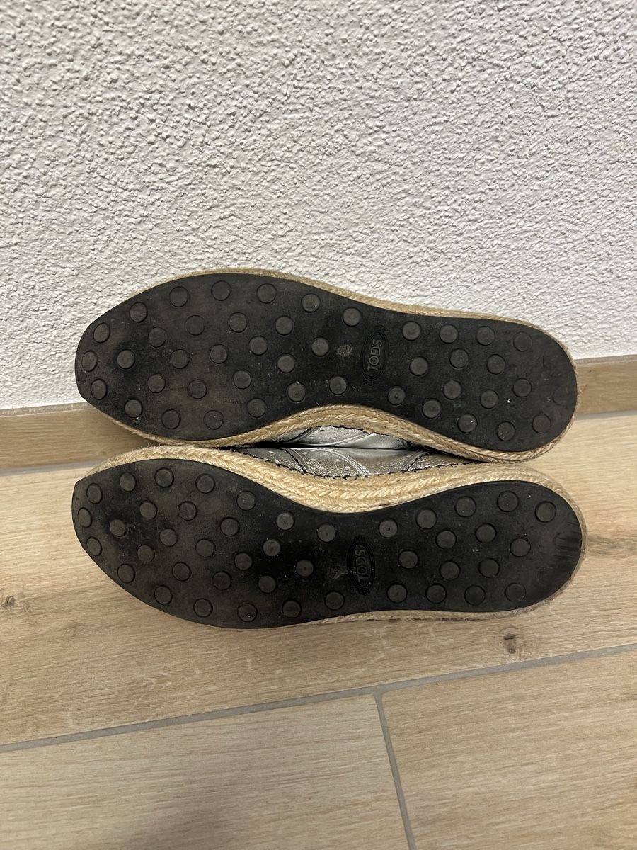 Tod'S Scarpe da donna: Tod’s sneakers size 39 – Usato da Zürich venduto da mi_ll_ie 4