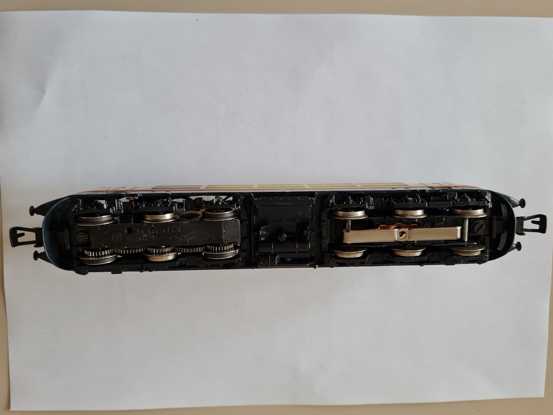 Märklin Modellini di ferrovie: Märklin H0 3053 - E 103 113-7 DB Transparent analog – Usato da Zollikofen venduto da Trina02 3