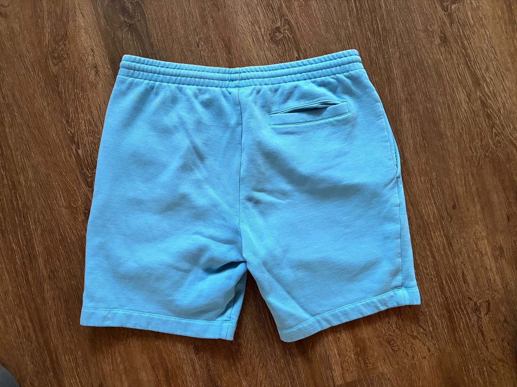 Lacoste Hosen: Lacoste Shorts Gr. L – Gebraucht aus Muttenz von bargain_hunter 2