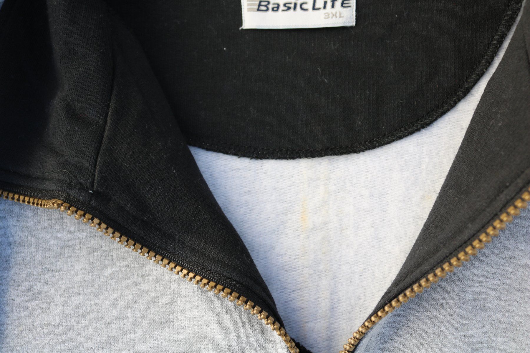 Pullover & Sweatshirts: Sweatshirt Marke BasicLife – Neu (gemäss Beschreibung) aus Frick von Beni58 8