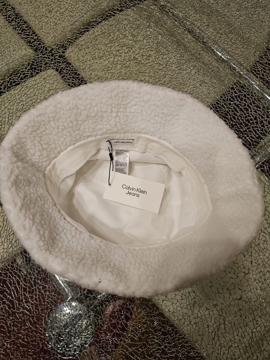 Calvin Klein Chapeaux, bonnets & casquettes: Calvin Klein Hut – Neuf (Voir description) à Luzern par Reni025 3
