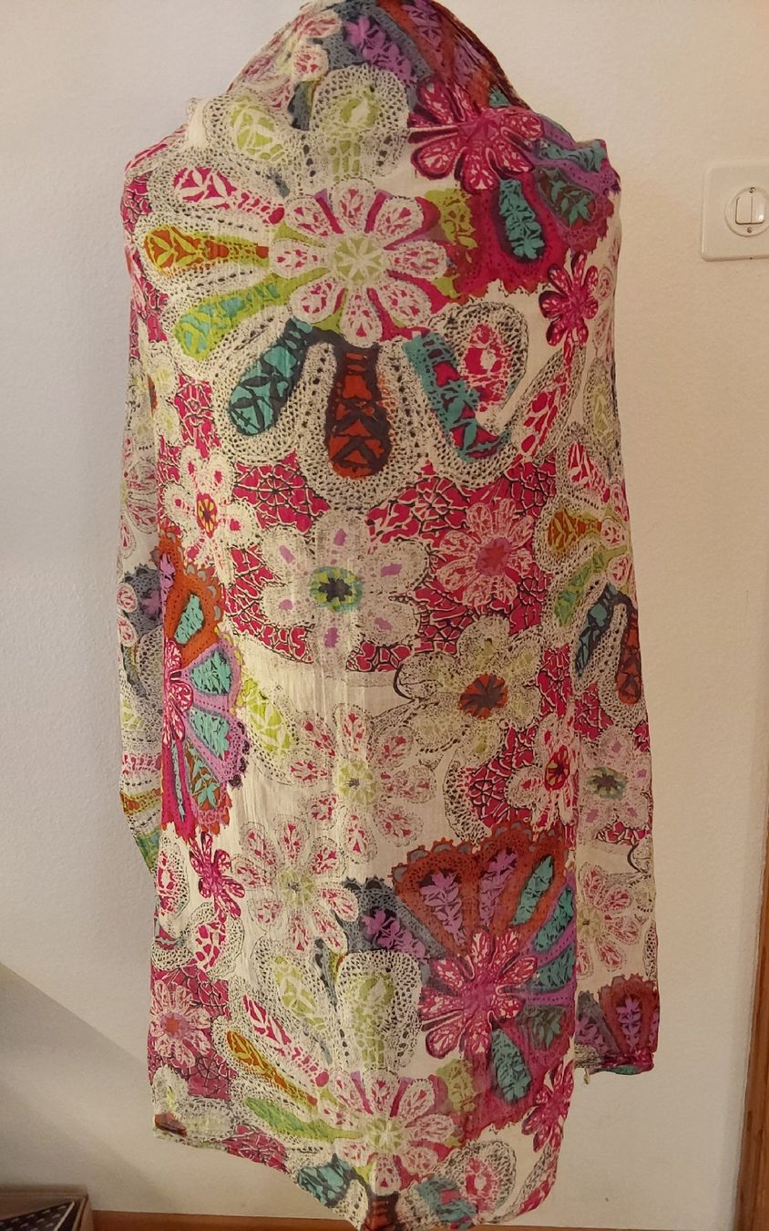Foulards & écharpes: Baumwolltuch quadratisch – Neuf (Voir description) à Köniz par scopello12 1