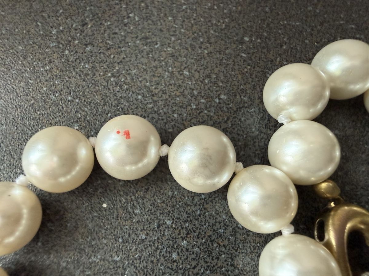 Catenine: Elegante Vintage Perlenkette – Usato da Lamone venduto da LaCantinaMagica 4