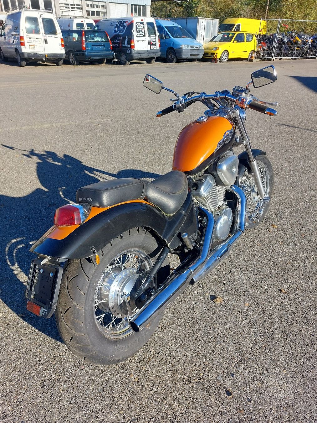 Honda Chopper: Honda Shadow VT 600 ccm PC21 E Chopper Unfall Motorrad – Difettoso da Schleitheim venduto da ZieglerMotoRecycling 5
