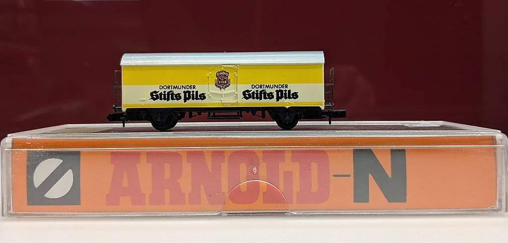 Arnold Modellini di ferrovie: Spur N Kühlwagen "Dortmunder Stifts Pils" – Usato da Reinach BL venduto da angus74 1