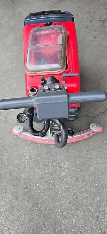 Cleanfix Toutes les machines: Cleanfix Scheuersaugmaschine – D'occasion à Gams par yadejo03 1