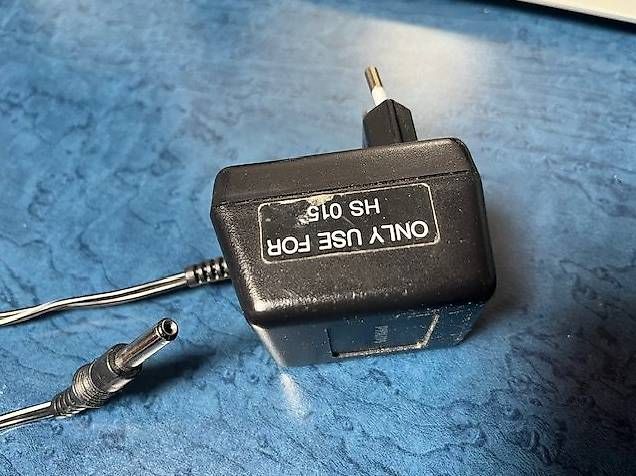Chargements: Chargeur Philips HS/015 /A – D'occasion à Saules par Pathan 1