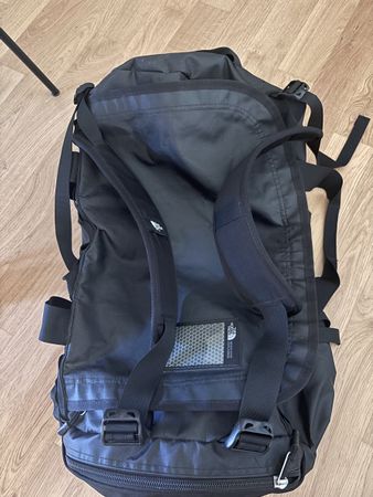 The North Face Reisetasche schwarz Grösse M