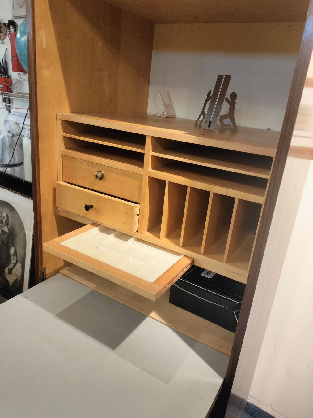 Scrivanie: mid century Teak secretary – Usato da Zwingen venduto da inf_2blh 5