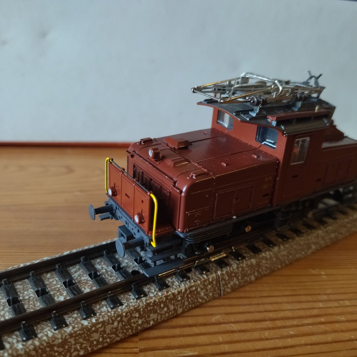 Roco Modellini di ferrovie: Roco Lok Ee 3/3 (955) – Usato da Basel venduto da BeanieUp 2