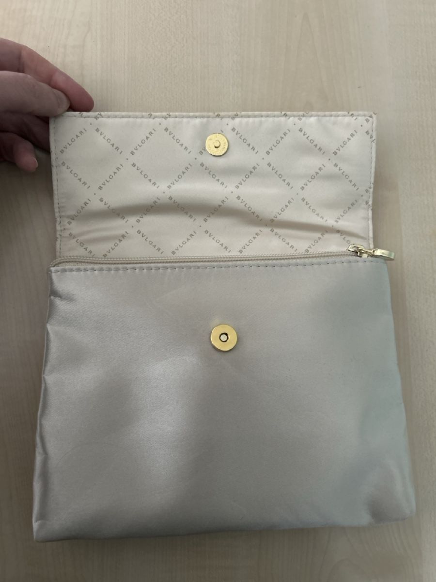 Bulgari Borse da donna: Bulgari Clutch Tasche in silber – Usato da Herisau venduto da Renee30 1