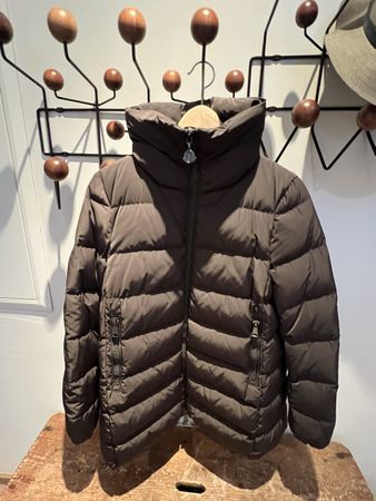 Moncler Daunenjacke dunkelgrün