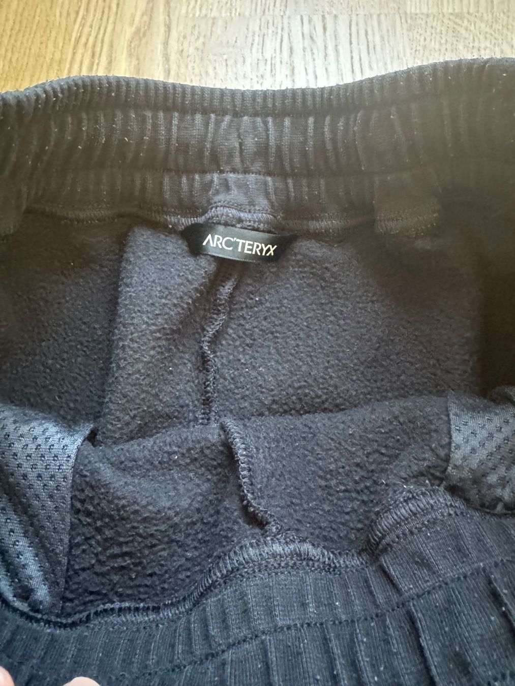 Arcteryx Pantaloni: ARCTERYX Jogginhose – Usato da Zürich venduto da liv_fm26 2