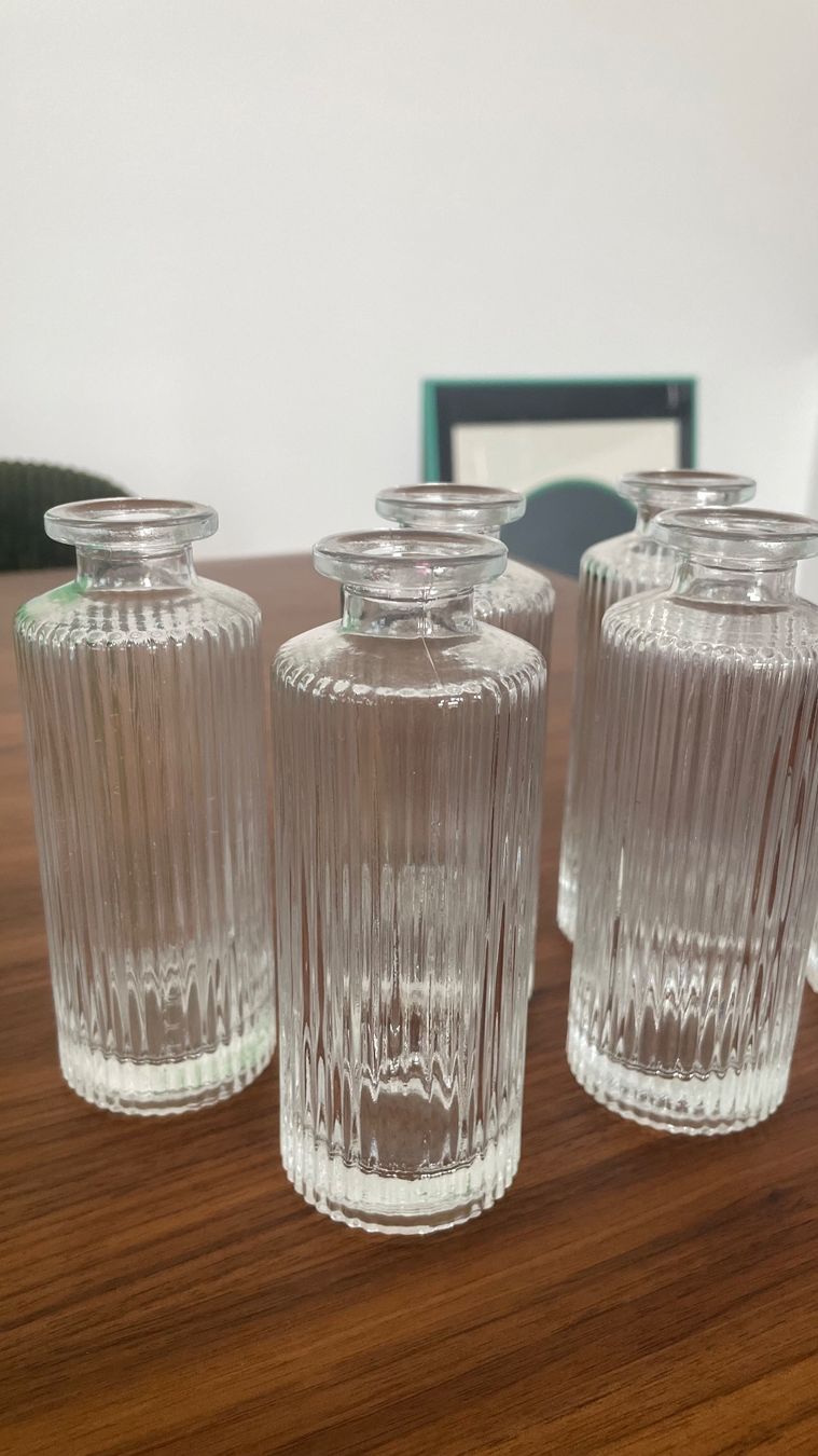 Vasen & Gefässe: 6 Glasvasen geriffelt klein – Gebraucht aus Wetzikon ZH von Filopf 1