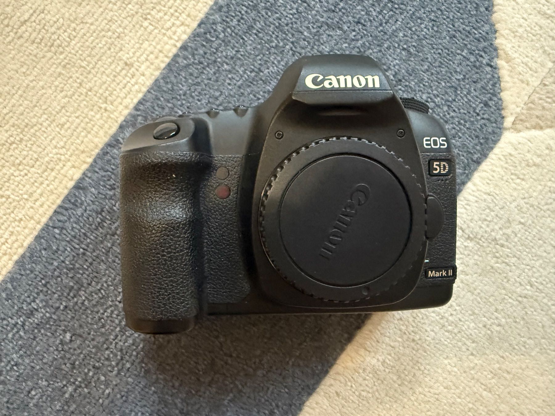 Canon Fotocamera: Canon EOS 5D Mark II Top Zustand – Usato da Basel venduto da gemstone0023