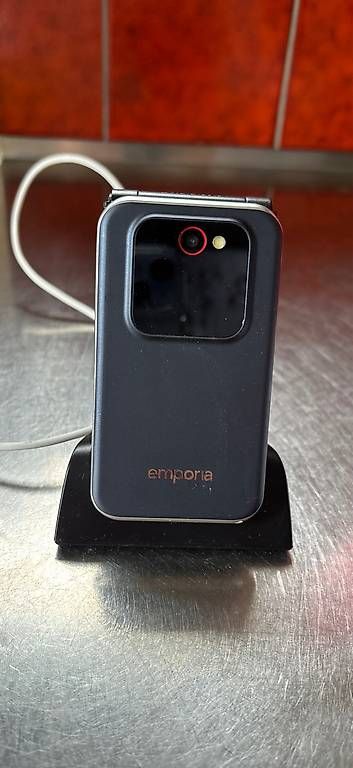 Telefoni cellulari / Smartphones: Senioren-Natel – Usato da Inwil venduto da loe_5yxs