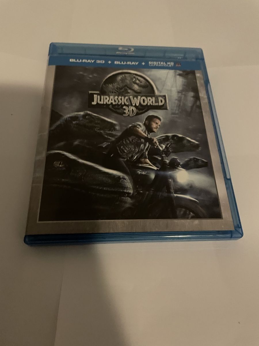 Tutti i DVDs: Jurassic World – Usato da Winterthur venduto da Cobraforce