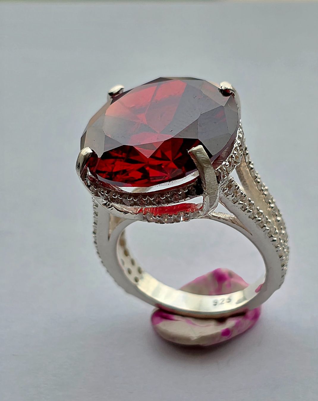 Anelli: Solitaire Ring mit rotem Topas – Nuovo (secondo la descrizione) da Zürich venduto da Benedikt21 7