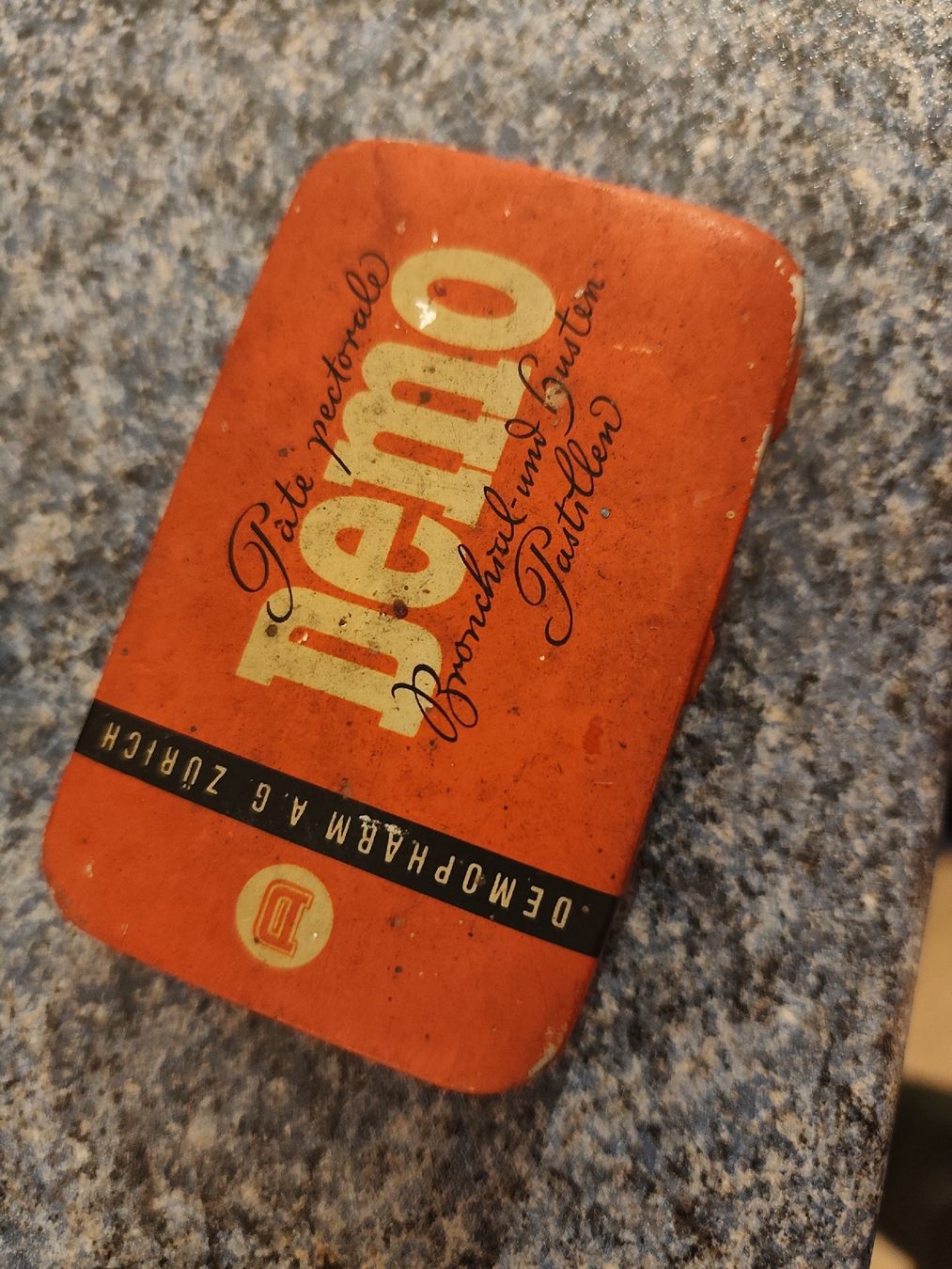 Alle Dekorationen: zwei vintage dosen – Gebraucht aus Andiast von manucozi05 3