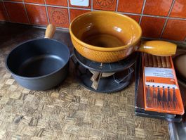 Käsefondue Set mit Rechaud und Fonduegabeln gebraucht