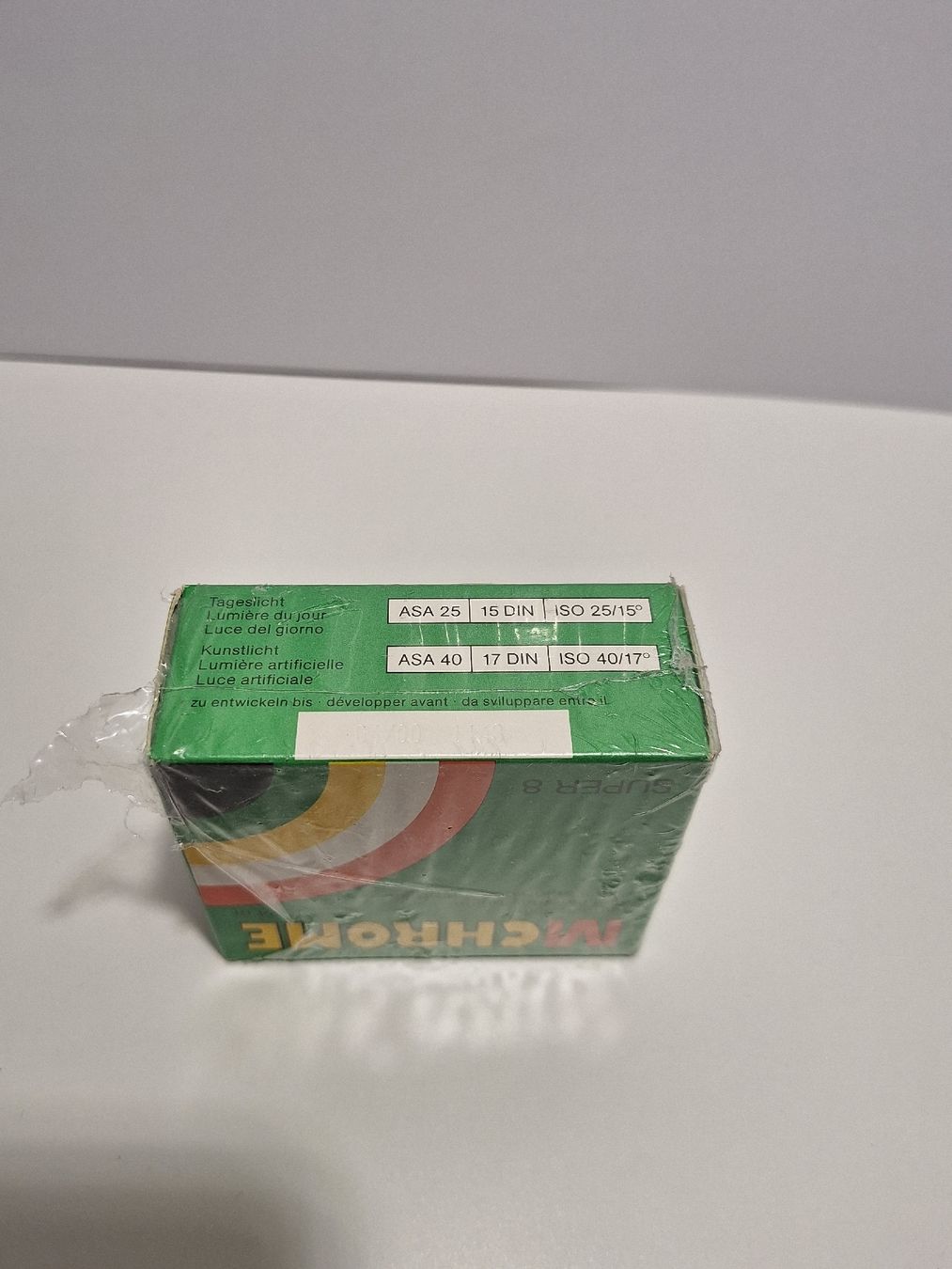 Pellicole: MChrome Farbkinofilm 1990 – Usato da Pfäffikon SZ venduto da TobyPeterson 1
