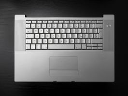 MacBook Pro 2008 Tastatur mit Trackpad (DE Layout) Neuwertig