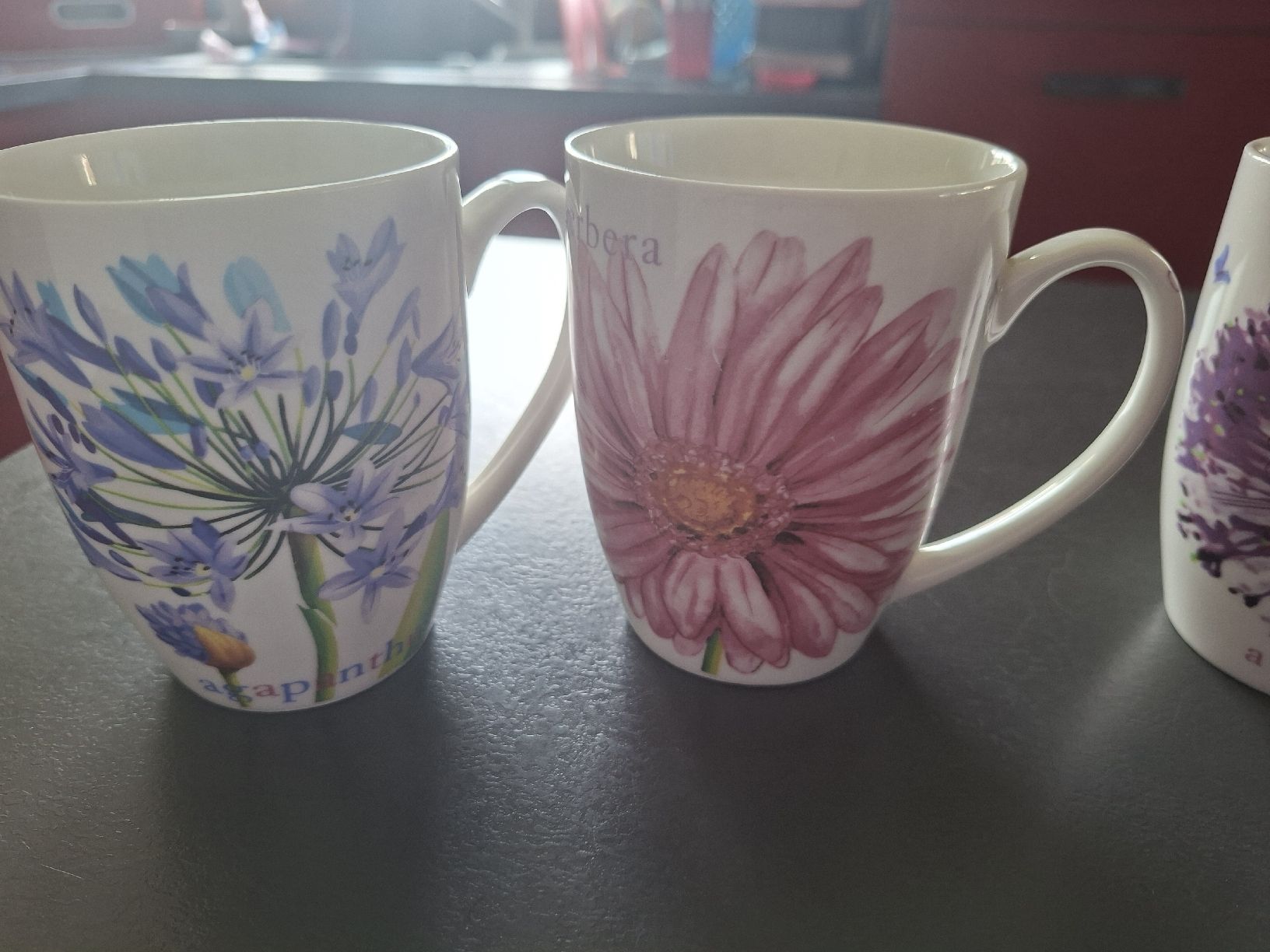 Tassen: Lot de 4 mugs – Gebraucht aus Genève von pha_km2b