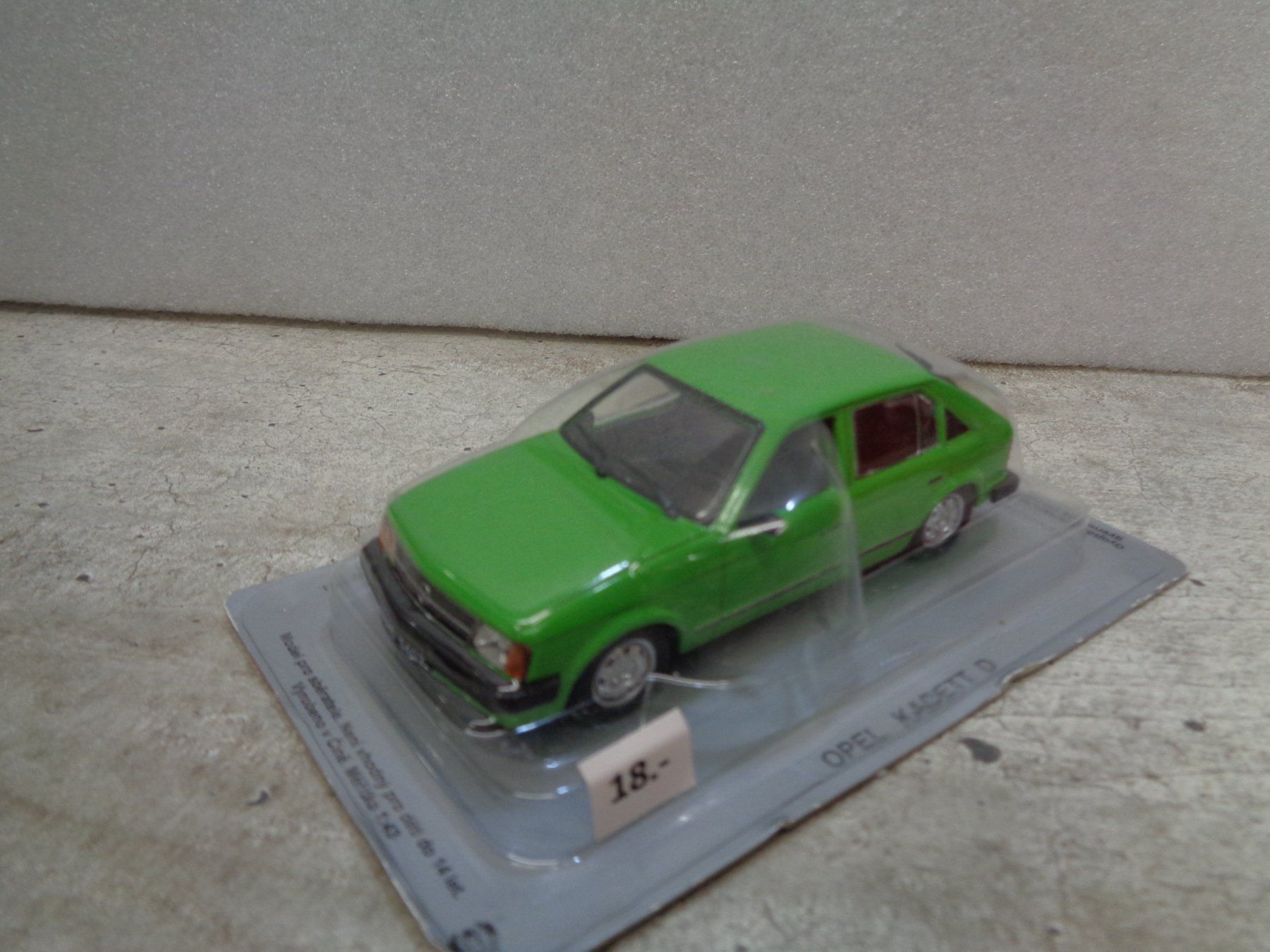 Opel Modellini d'auto: IST 1:43 Opel Kadett D – Nuovo e nell'imballaggio originale da Reconvilier venduto da rallycar