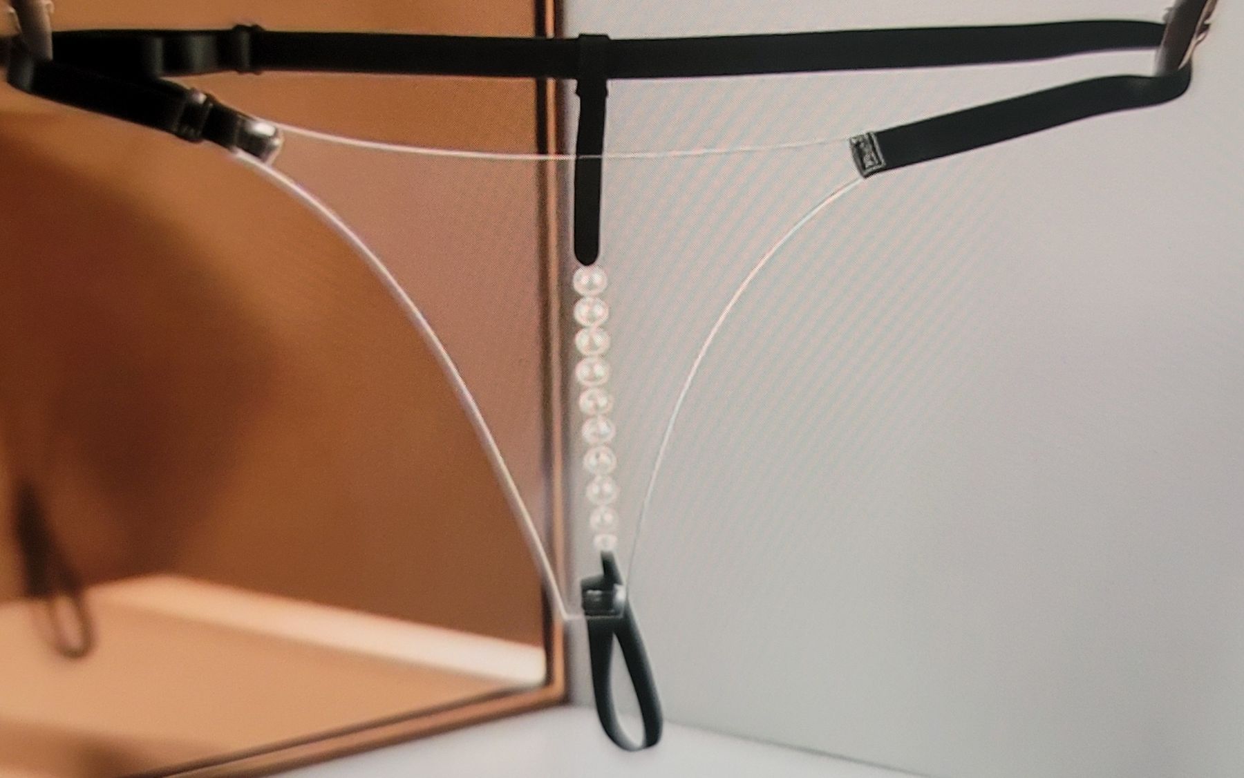 Autres dessous: String pvc, Tanga transparent mit Perlen, pearl thong, perla – Neuf avec emballage d'origine à Zollikerberg par Nice_Name